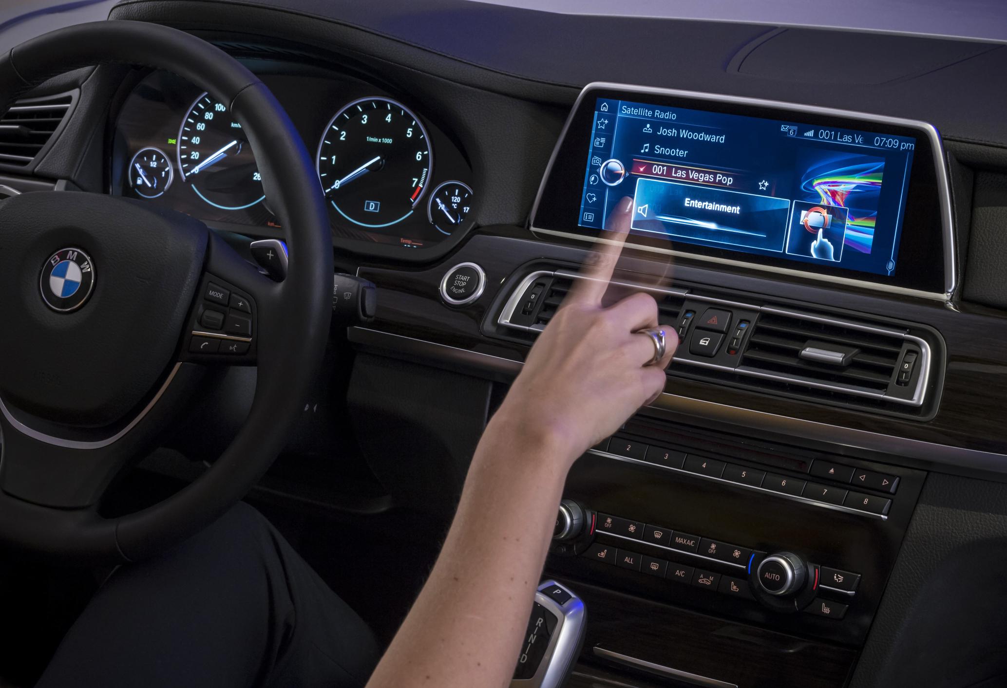 Bmw android auto 2018